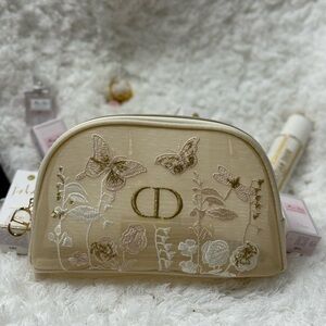 Chic Beige Embroidered Cosmetic Bag